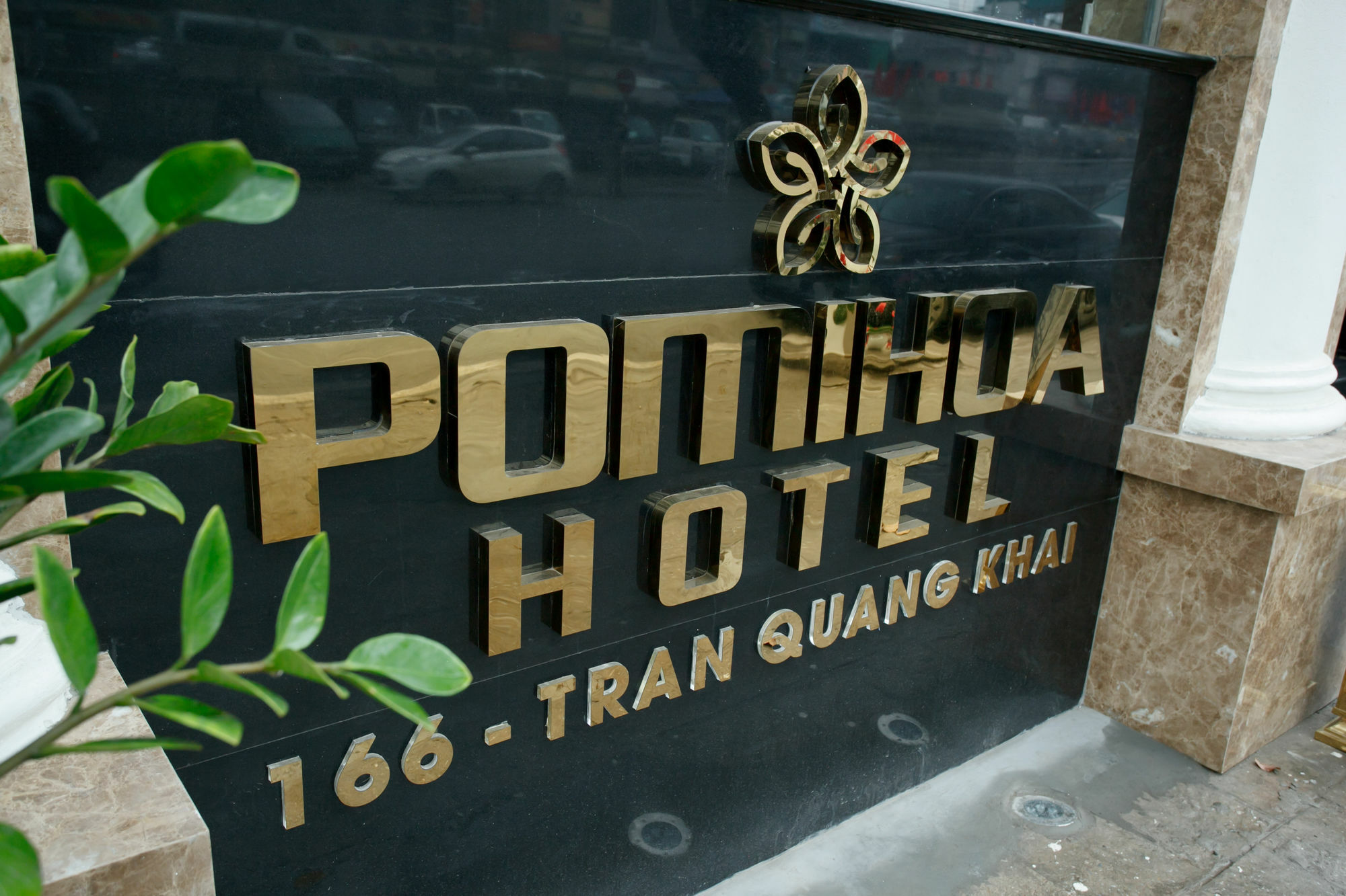 Hanoi Pomihoa Hotel Exteriör bild